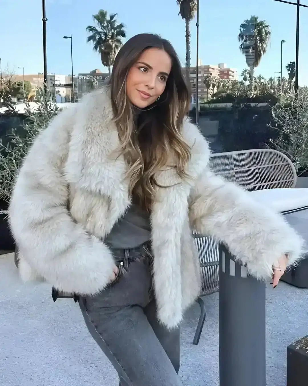 Casaco Sabrina com Textura Felpuda - Modazzy