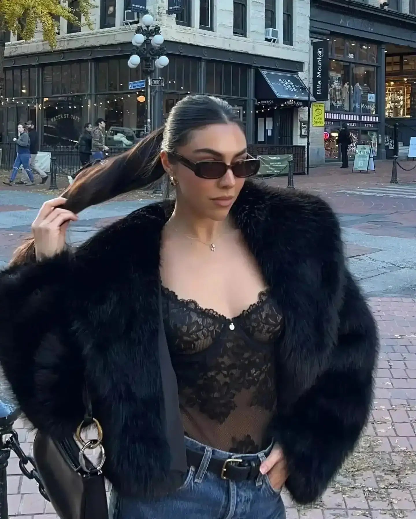 Casaco Sabrina com Textura Felpuda - Modazzy