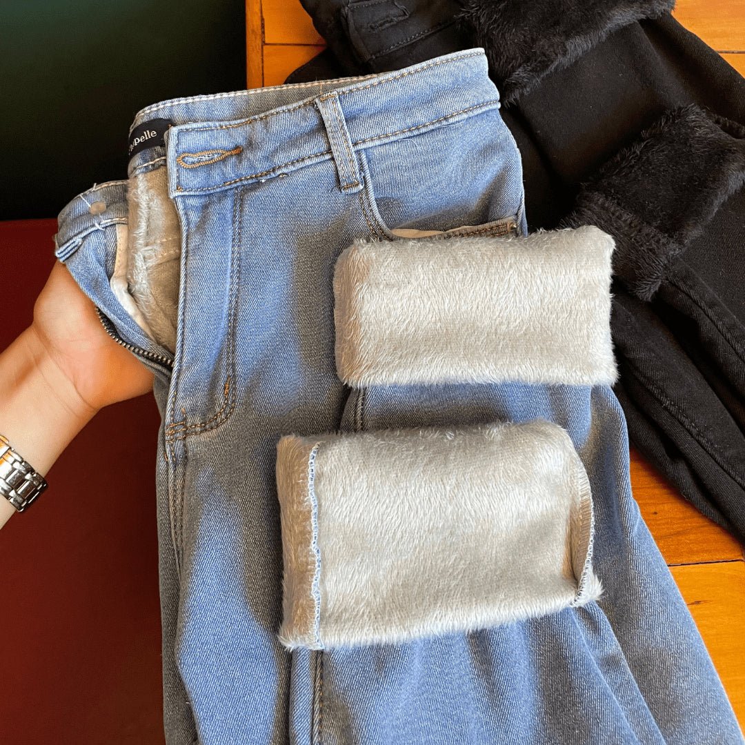 Calça Jeans Peluciada com Elastano + Meia Térmica Grátis - Modazzy
