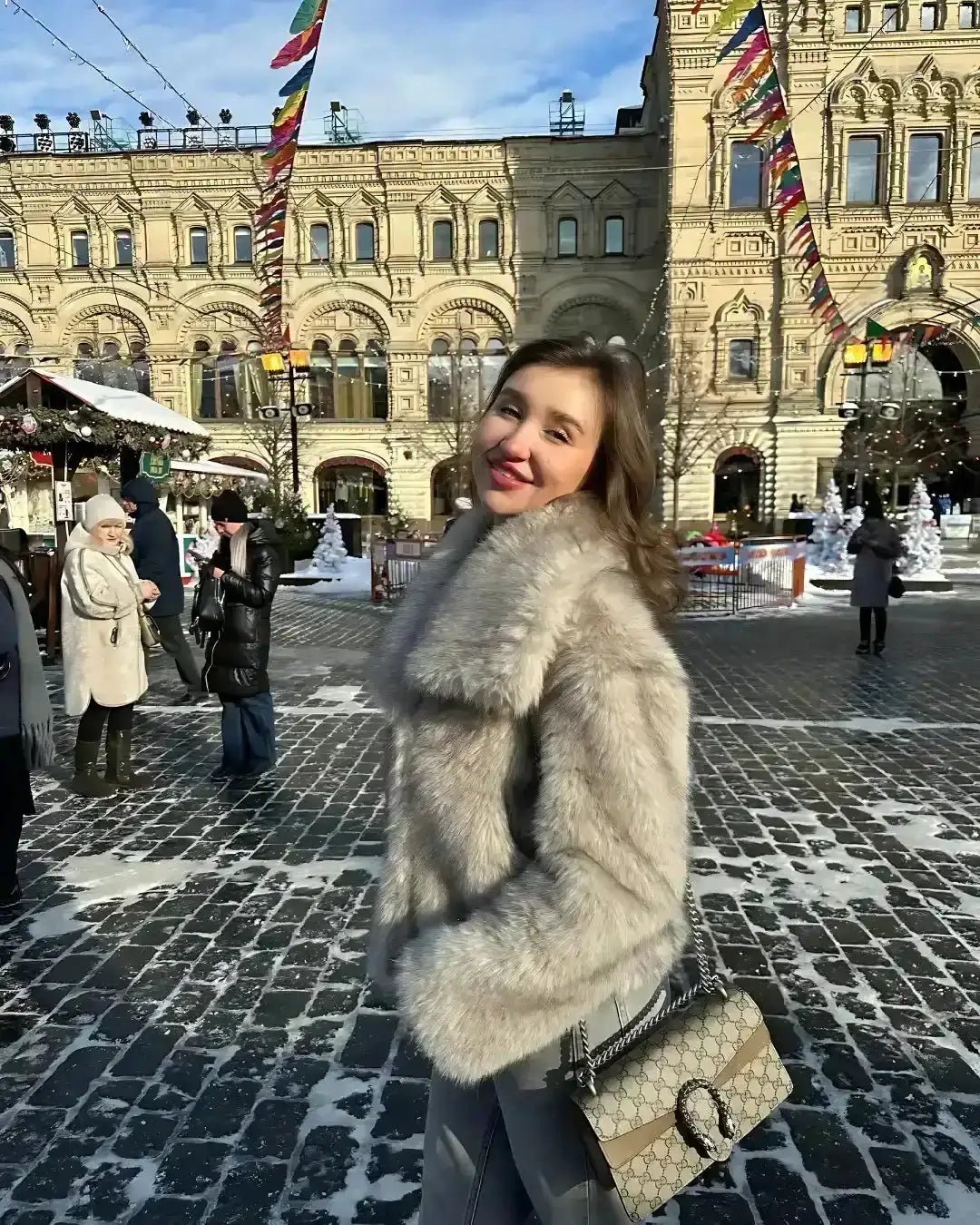 Casaco Sabrina com Textura Felpuda - Modazzy