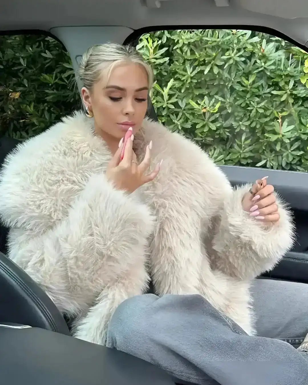 Casaco Sabrina com Textura Felpuda - Modazzy