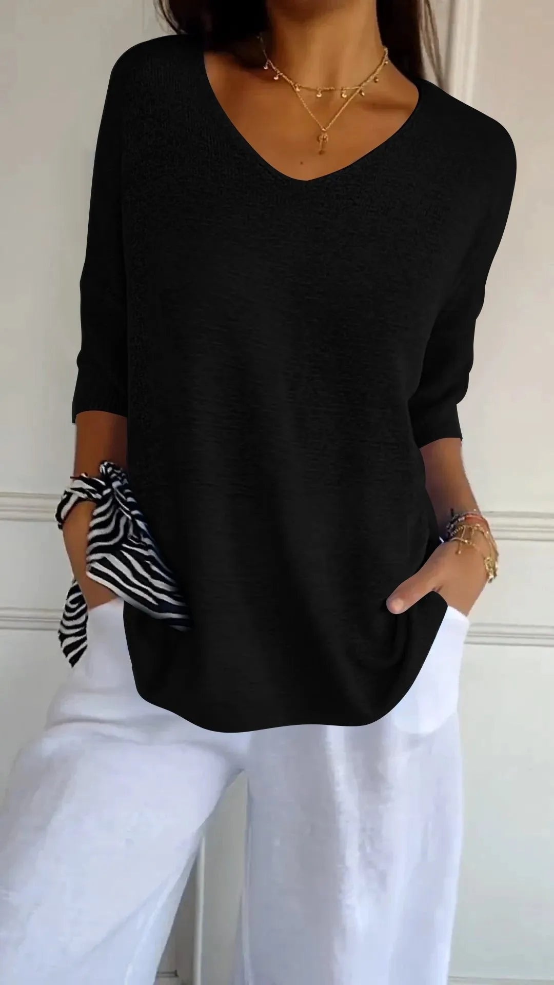Kit 3 Blusas Luna® em Malha Leve – Decote V - Modazzy