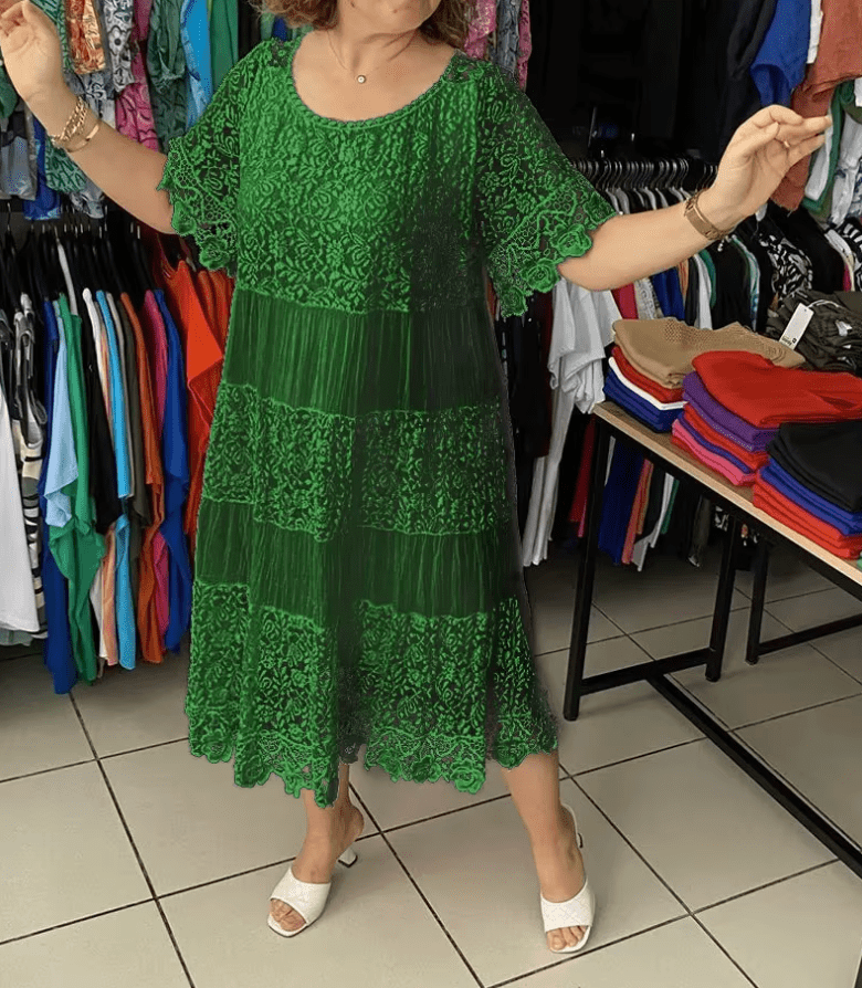 Vestido Karmella - De Renda Leve e Soltinho (Verão 2026) - Modazzy