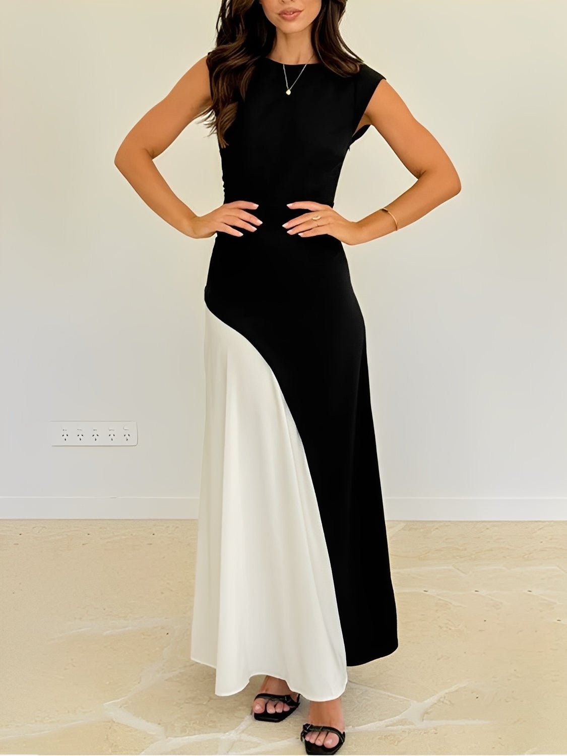 Vestido Longo Sem Mangas com Design Bicolor Diagonal Elegante - Alane - Modazzy